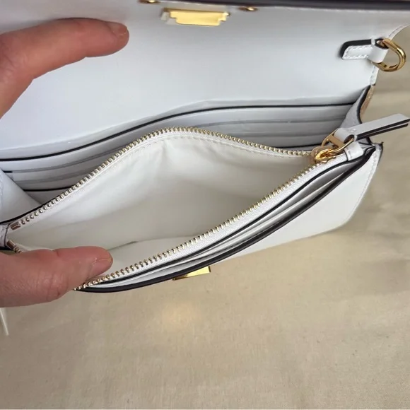 NWT ,Tory Burch Britten soft chain wallet W Wristlet White and Gold Wome… - Picture 9 of 15